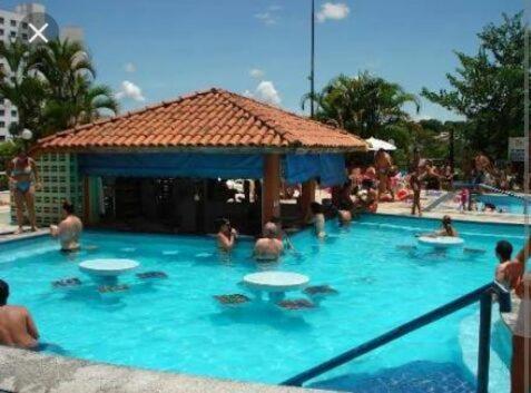 Ecologic Park Ap 2 Quartos Para 7 Pessoas 1Park Aquatico 10 Piscinas Termais Caldas Novas Exterior foto